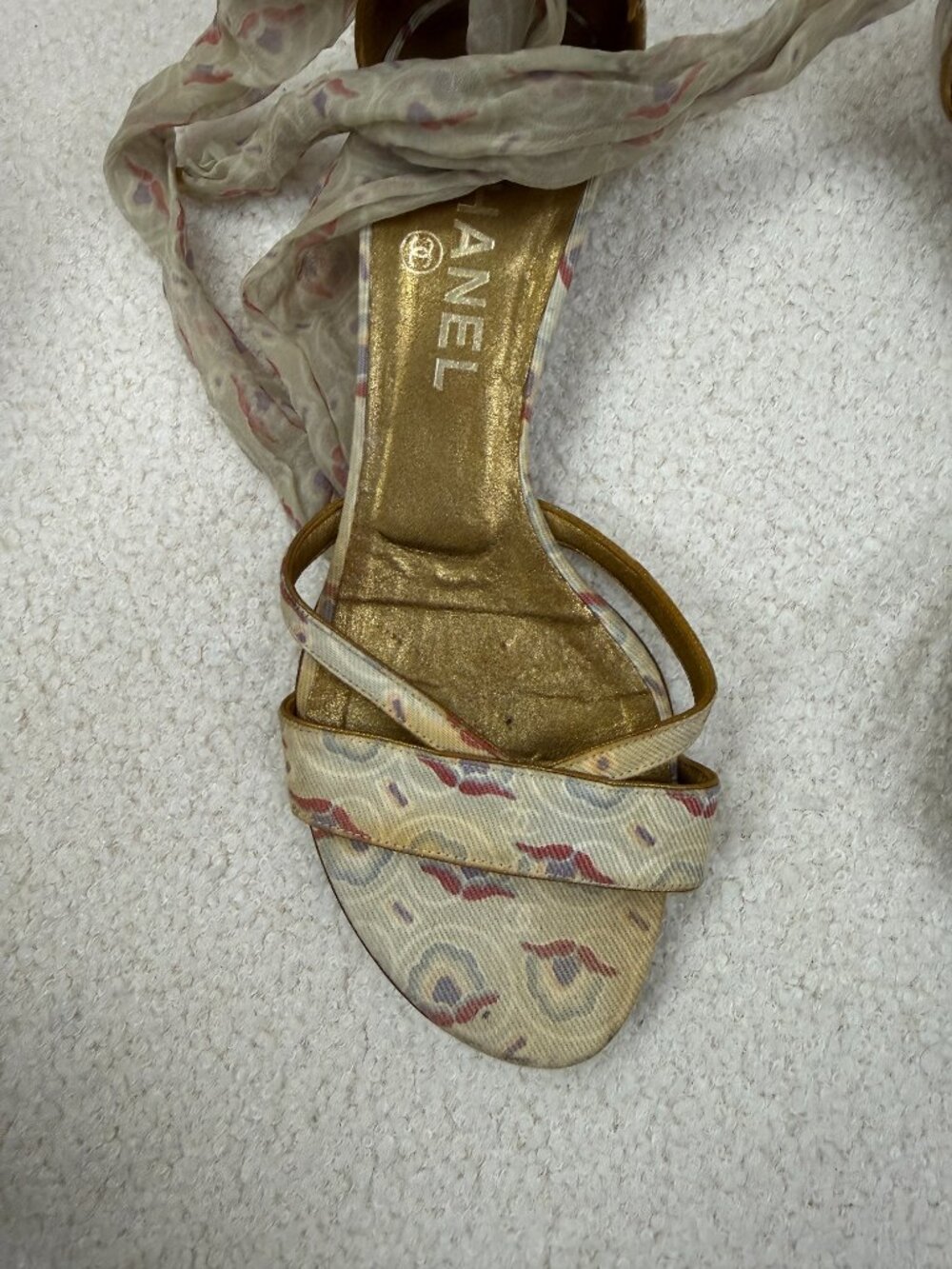 Rare CHANEL Sandals - Picture 9 of 9